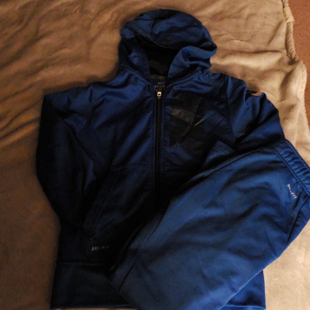Nike Sweatsuit